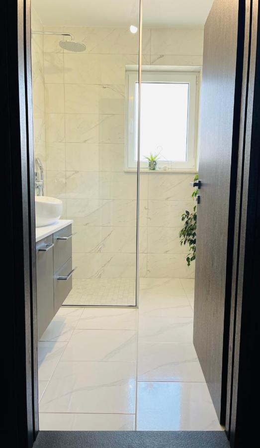 Kia Ora Apartment Trogir Eksteriør billede