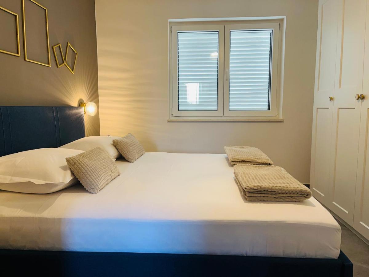 Kia Ora Apartment Trogir Eksteriør billede